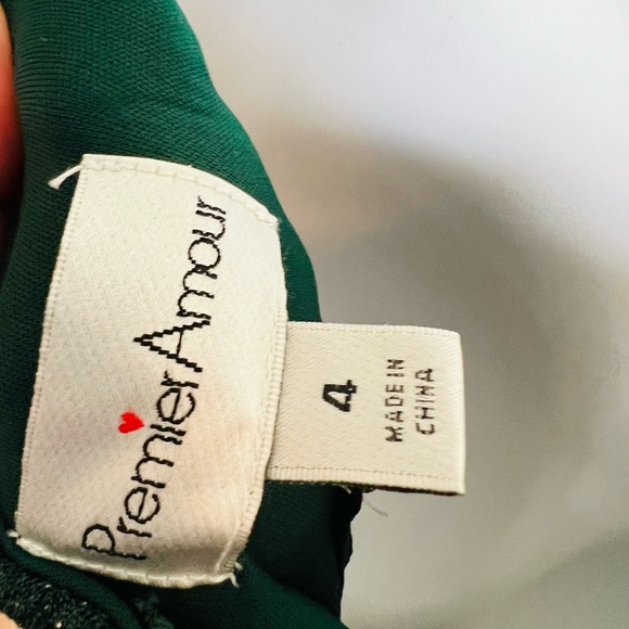 Dress - Picture 5 of 6